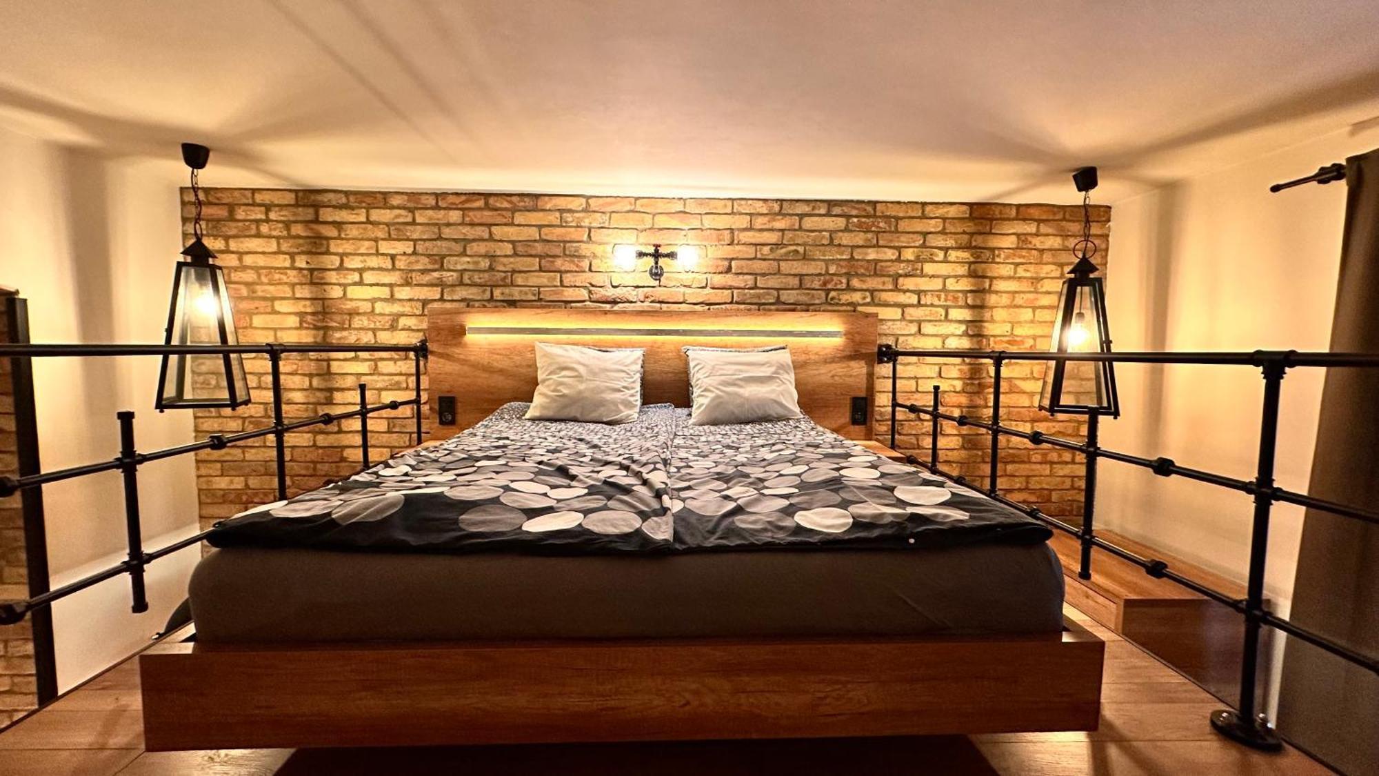 Ultra Modern Home Budapest Ngoại thất bức ảnh