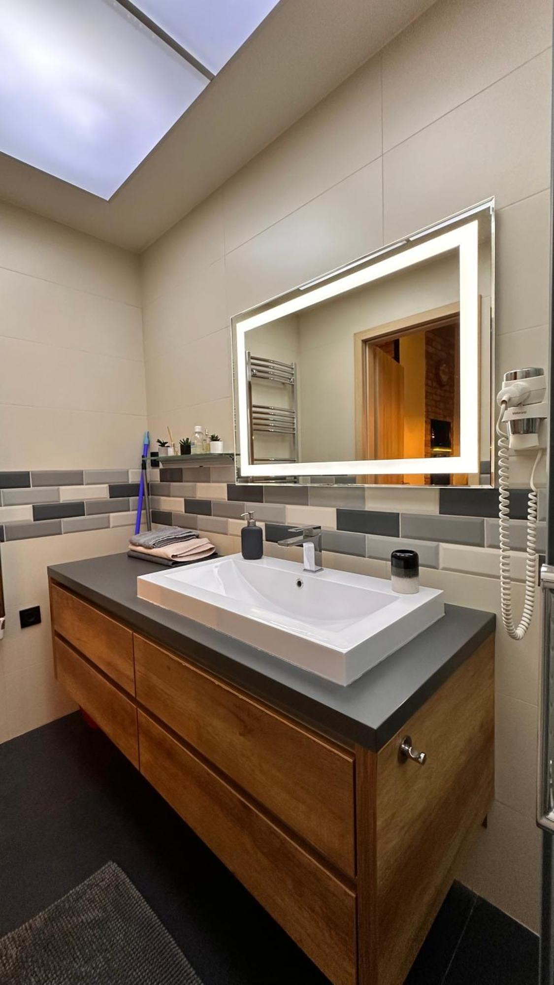 Ultra Modern Home Budapest Ngoại thất bức ảnh